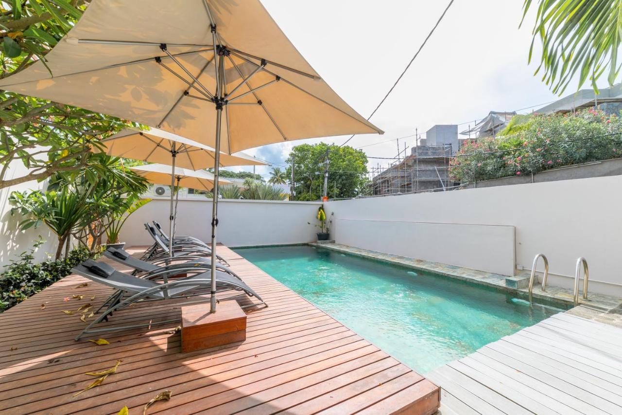 Beachcove Pereybere Beach エクステリア 写真