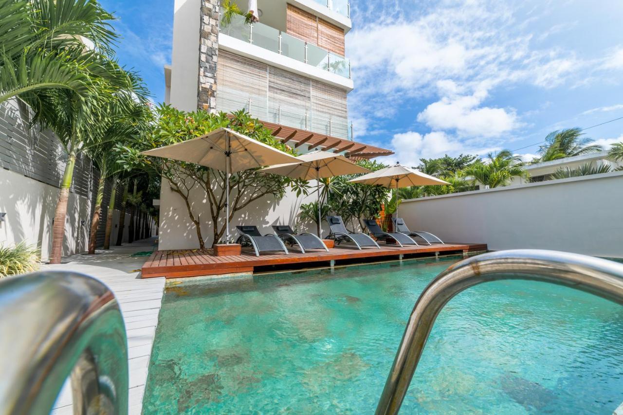 Beachcove Pereybere Beach エクステリア 写真