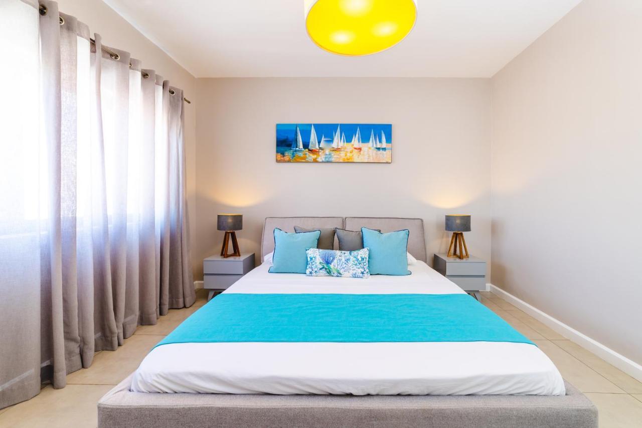 Beachcove Pereybere Beach エクステリア 写真